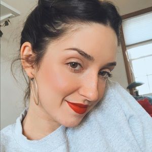 Meet your Posher, Kelsey